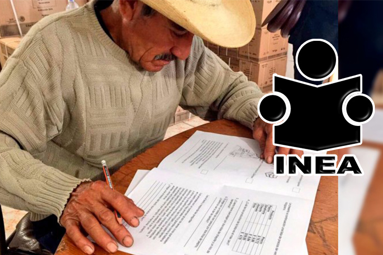 El INEA apoyará a repatriados de EU para terminar sus estudios