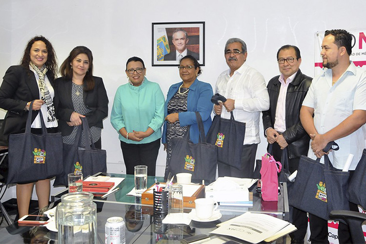 La CDMX comparte con El Salvador programas para beneficiar a migrantes retornados