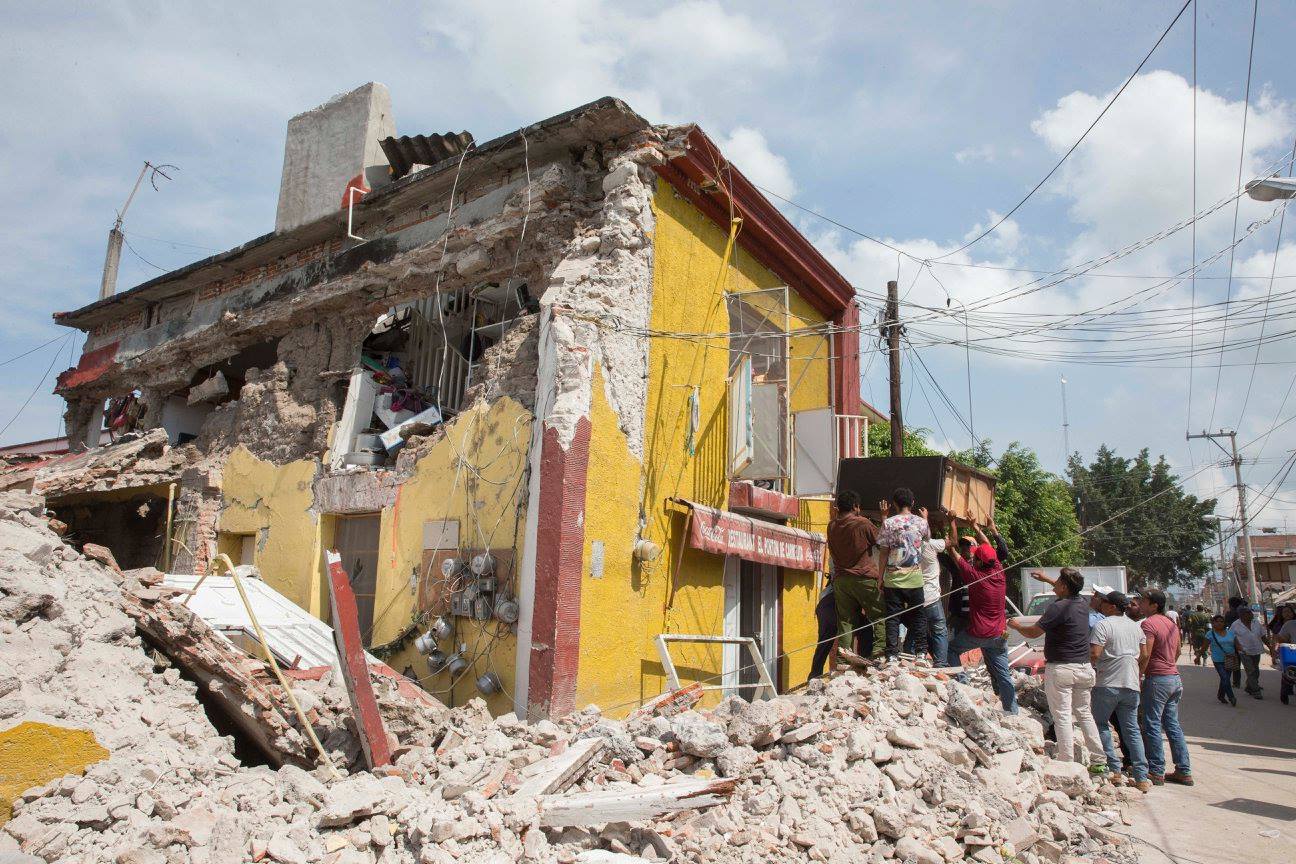 El temblor dejó daños en 20 mil viviendas