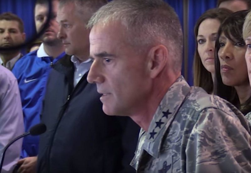 Teniente General, Jay Silveria