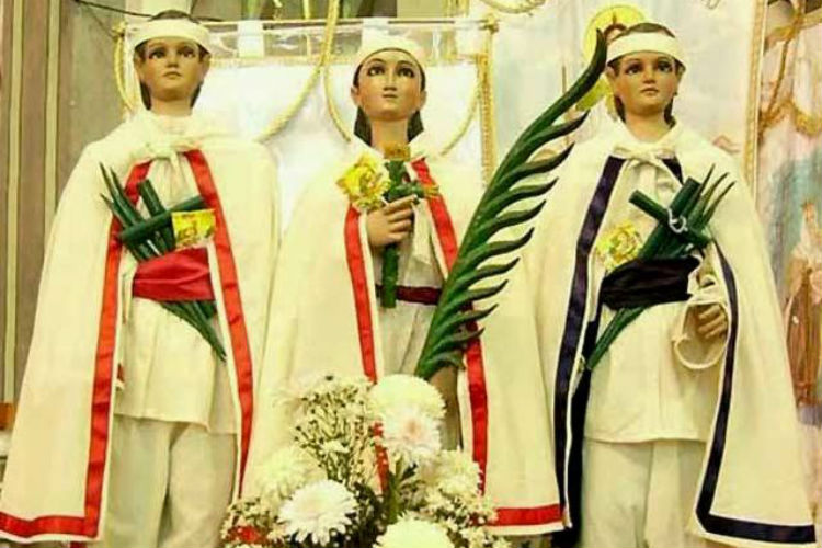 El Papa Francisco canonizó este domingo 15 de octubre, en la Plaza de San Pedro del Vaticano, a Cristóbal, Antonio y Juan, los Niños Mártires de Tlaxcala.