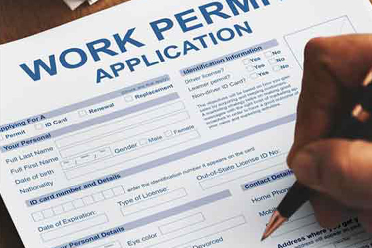 Ahora pondrán trabas a las visas de trabajo