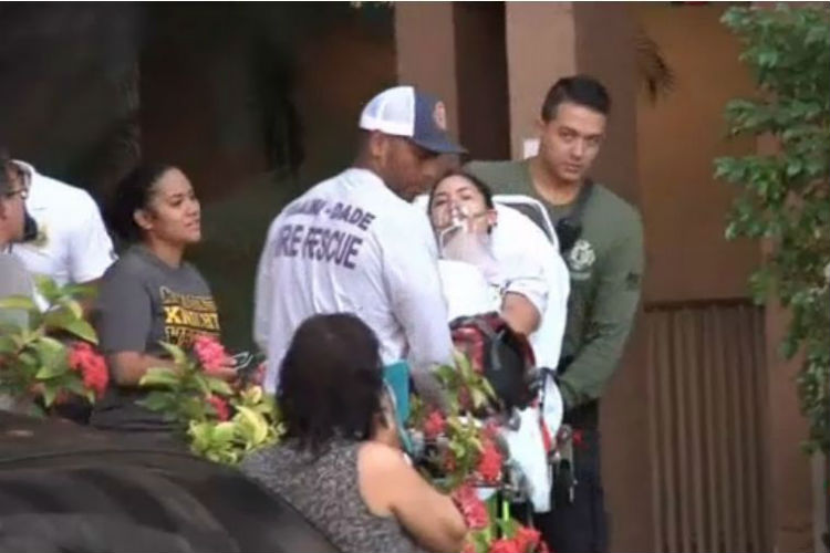 La mañana del día de Acción de Gracias estuvo a punto de ser trágica para los integrantes de esta familia en Kendall, Florida