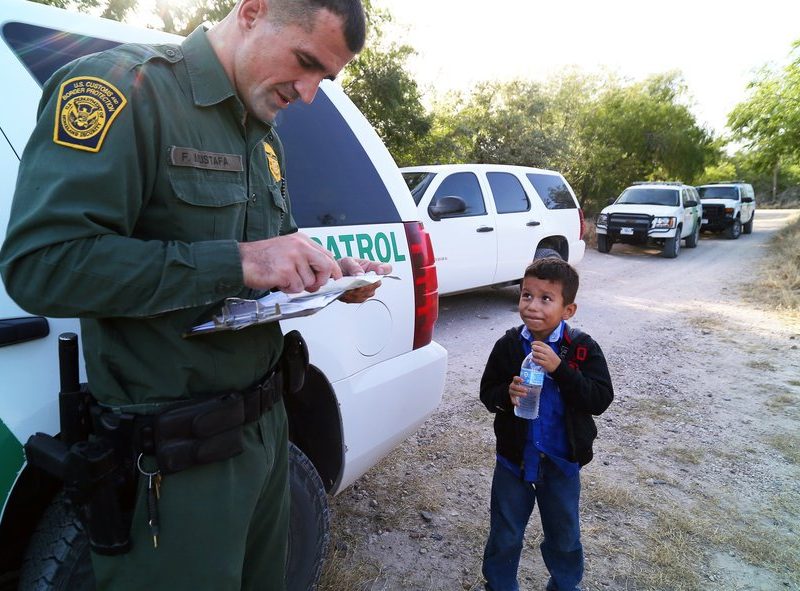 ¿Qué pasará con los niños migrantes?