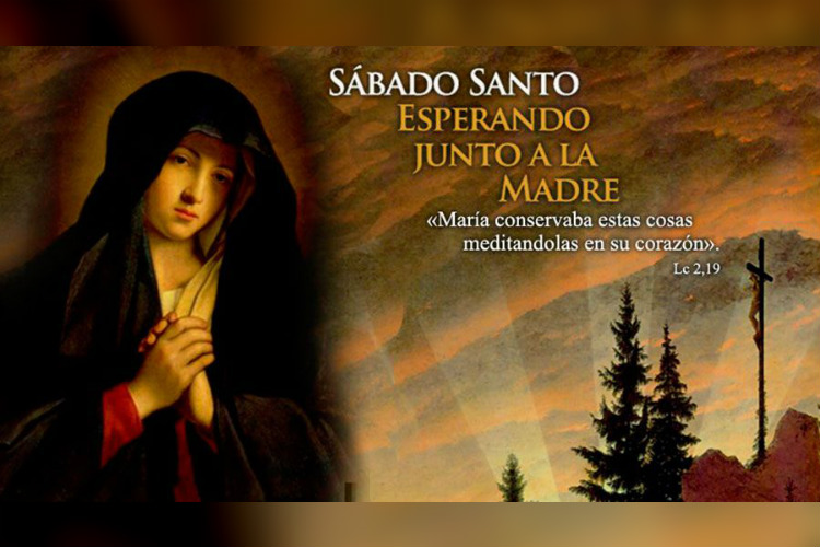 Hoy es Sábado Santo y es un día de espera. Jesús se encuentra en el sepulcro y es María quien acompaña a la Iglesia.