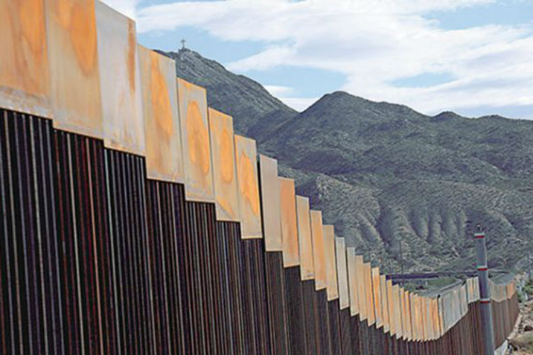 Esta noche Estados unidos inició con el despliegue de la Guardia Nacional en la frontera con México, aún se desconoce el número exacto de elementos que llegaron.