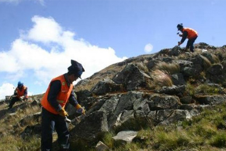 La Upext anunció la inversión de 3 millones de dólares para impulsar proyectos productivos mediante la integración de microempresas con el fin de detonar la minería social.