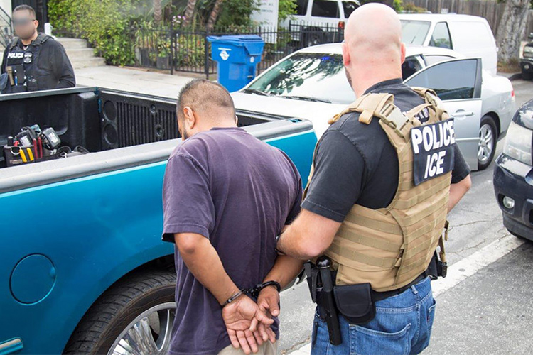 Filadelfia y Chicago son dos de las ciudades donde últimamente el Servicio de Inmigración y Control de Aduanas (ICE) ha incrementado sus operativos