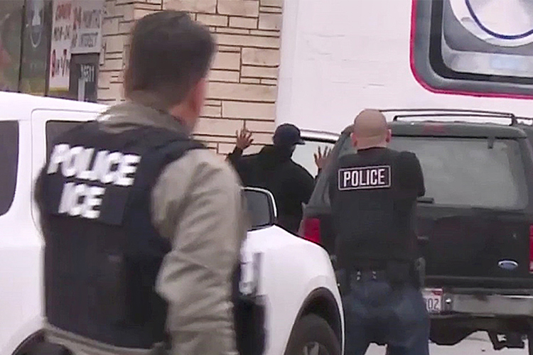 restaurantes ubicados al oeste de los suburbios de St Charles, Chicago, cerraron esta semana debido a las redadas de los agentes de ICE.