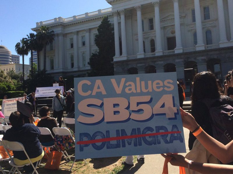 Donald Trump sufrió una nueva derrota cuando la Corte de Distrito Federal del Este de California denegó su demanda para terminar con las leyes santuario