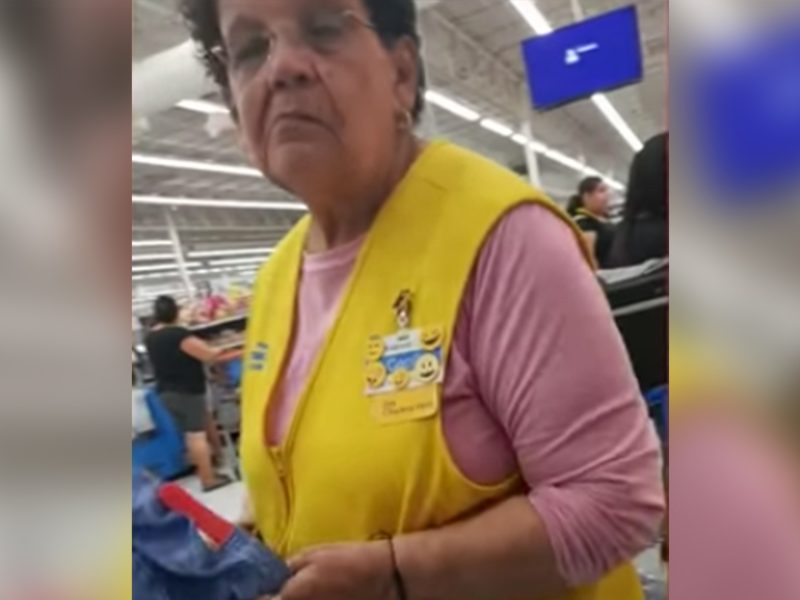 Durante 10 años Joel Aparicio fue a la misma tienda sin ningún tipo de incidente, sin embargo, una mujer latina le hizo ver su suerte por no hablar inglés