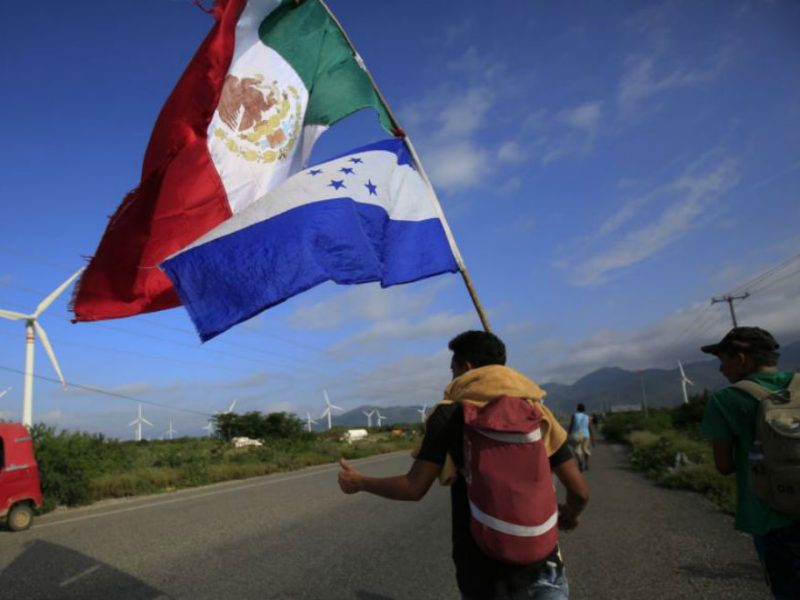 A pesar de garantizar atención, el gobernador de Baja California aseguró que los infractores serán turnados ante el Instituto Nacional de Migración