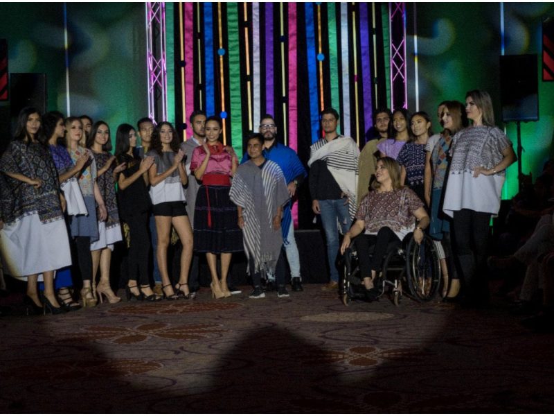 Alberto López, el diseñador indígena que presentará su trabajo en la Fashion Week de NY