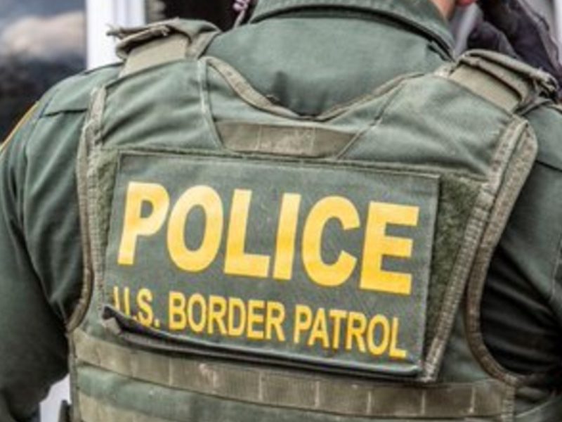 Agentes de la CBP encontraron en la Rosita y Brownsville, Texas, a 40 migrantes indocumentados en dos inmuebles usados como casas de seguridad.