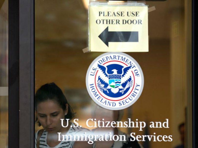 Titular de USCIS fue nombrado ilegalmente VOA