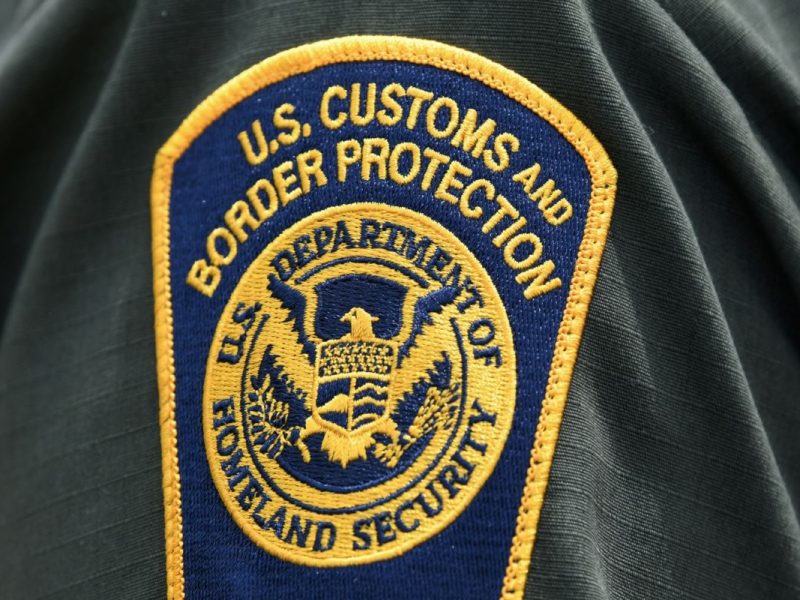 Escudo del uniforme de CBP