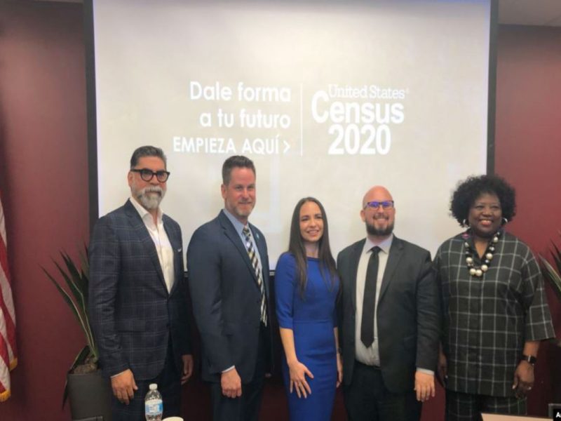 ¿Puedo registrarme en EEUU si no tengo los papeles en regla? Las nuevas respuestas de la nueva campaña del Censo 2020