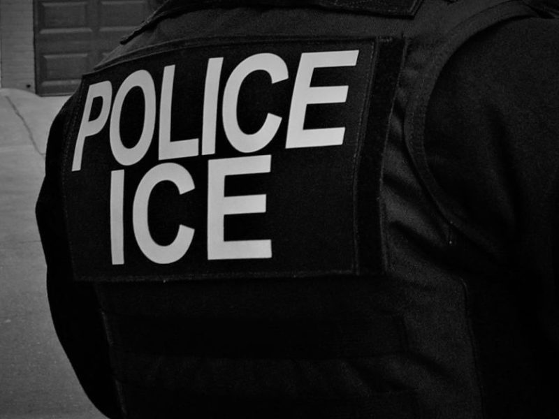 Migrante se suicida en un centro de detención familiar de ICE