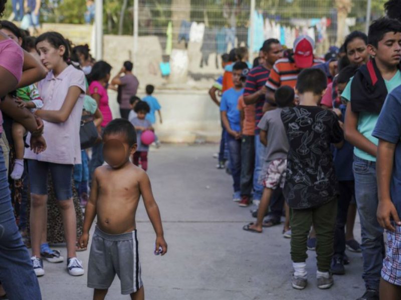 Gobernadores del norte de México piden apoyo por política Quédate en México VOA AP