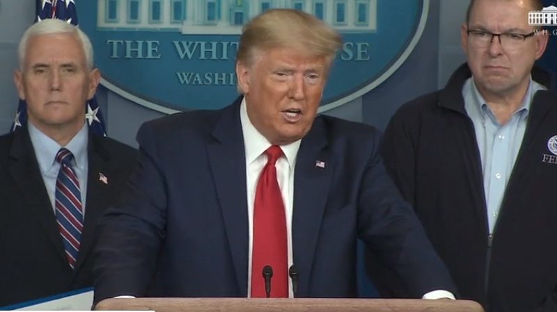Anuncia Trump ayuda para California, Nueva York y Washington por coronavirus