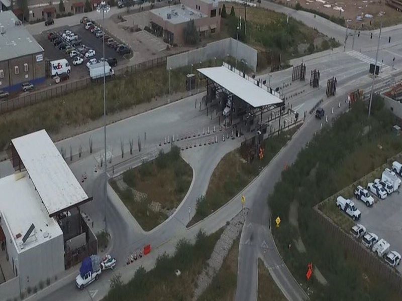 Por Covid-19, instalan filtros sanitarios en cruce de EEUU a Sonora