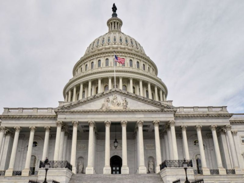 Cuáles son los Legisladores de EEUU contagiados de coronavirus