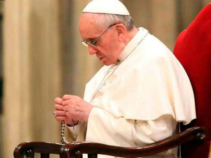 El Papa Francisco pide rezar por quienes están lejos de Cristo. Foto: Vatican Media