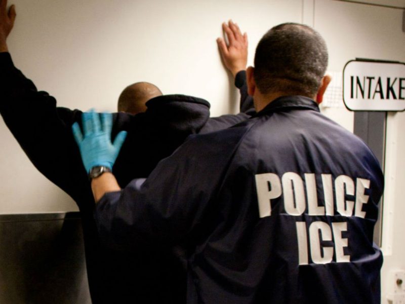 ICE arresto