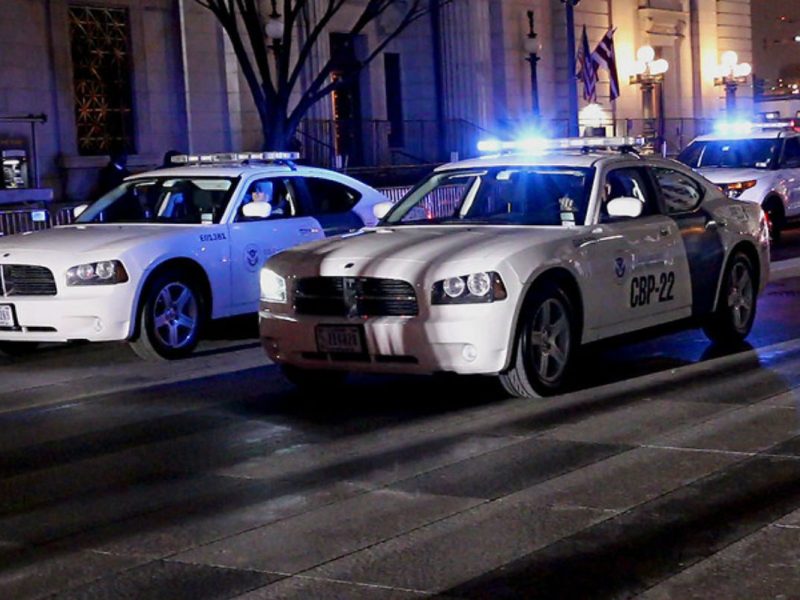 CBP Mark Morgan patrullas en marchas