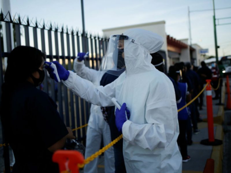 mexicanos enfermos VOA Reuters