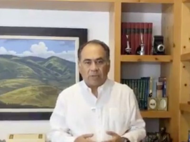 Héctor Astudillo, gobernador de Guerrero, dio positivo por Covid-19