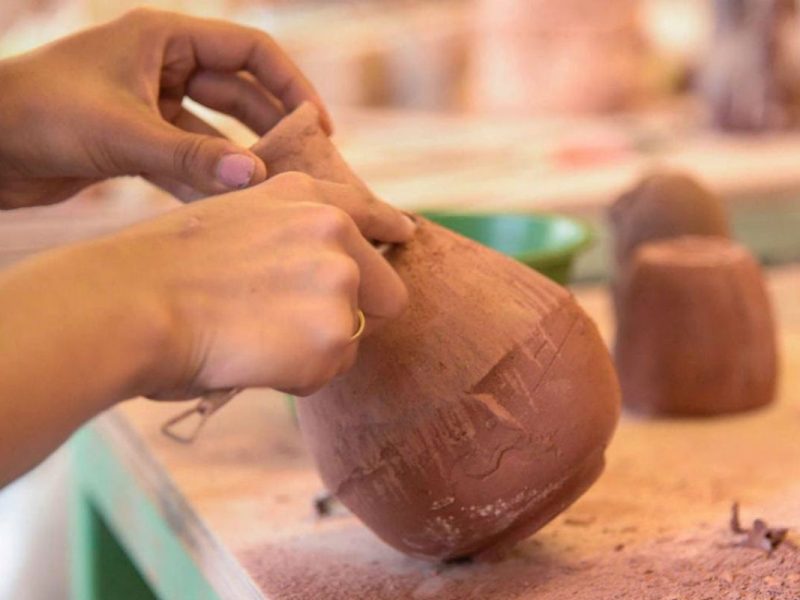 Artezanos zacatecanos capacitados para vender en Amazon