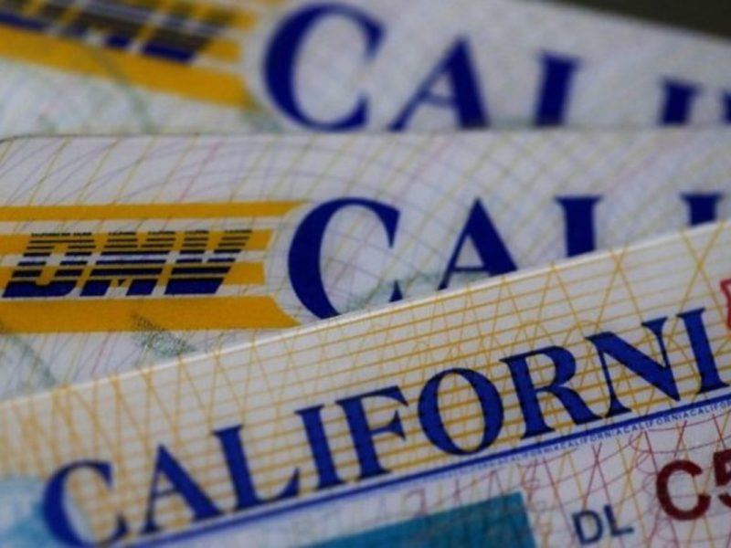 DMV de California extiende duración de licencias vencidas en 2020