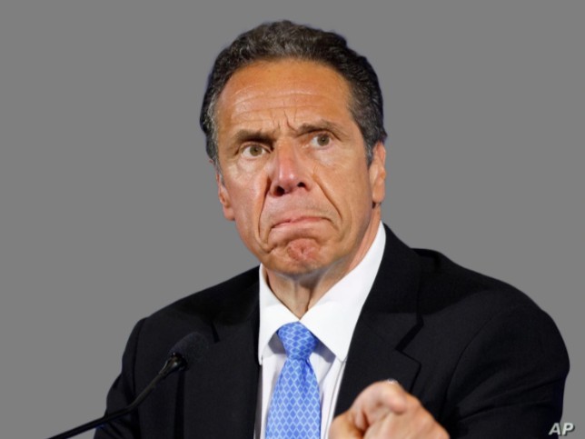 Mientras NY avanza a fase final de reapertura, aglomeración de jóvenes preocupan al gobernador