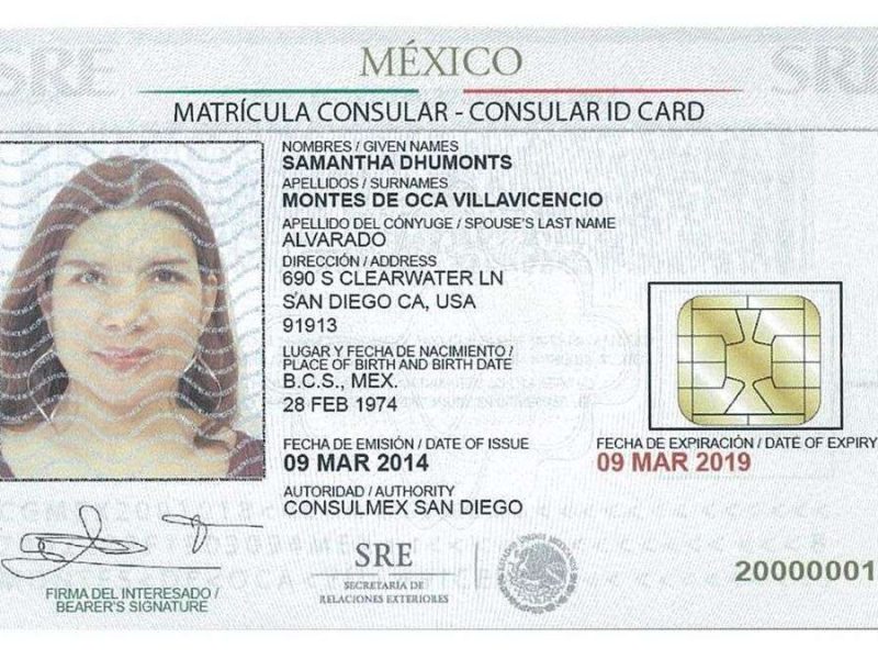 Los mexicanos en Arizona ya podrán presentar su matrícula consular como documento de identificación frente a las autoridades del estado.