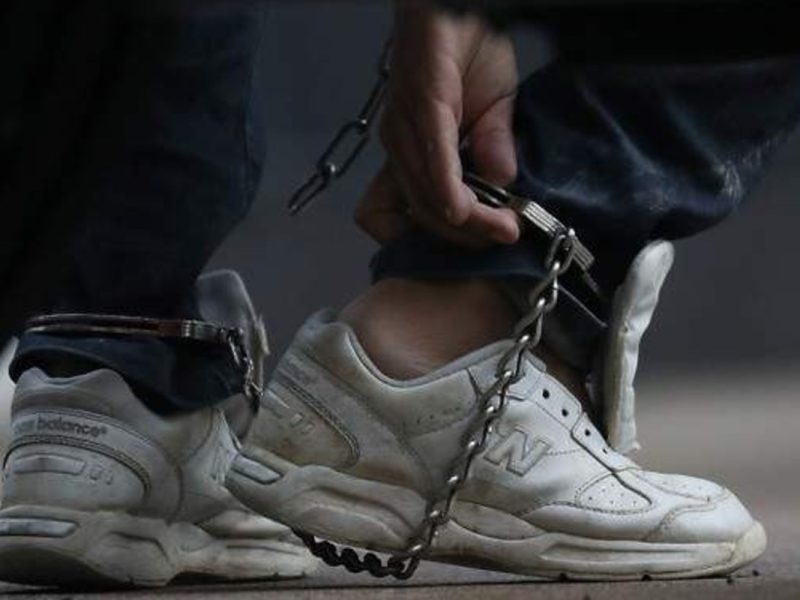 Pese a pandemia, DOJ rechaza detener audiencias de inmigración