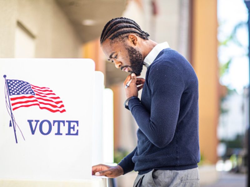 Trump incita a cometer fraude electoral en Carolina del Norte