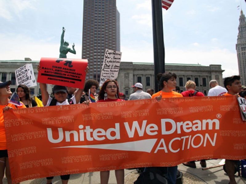 Estudiantes indocumentados podrán recibir ayuda económica bajo la Ley CARES