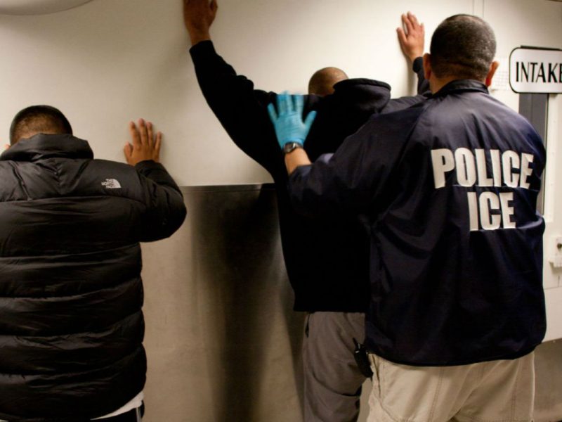 retenes de migración operativo de migración redada migratoria