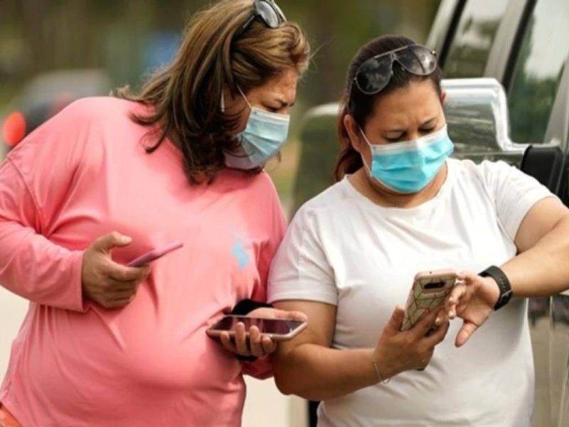 La SRE apoya a los connacionales brindándoles información útil durante la emergencia sanitaria.