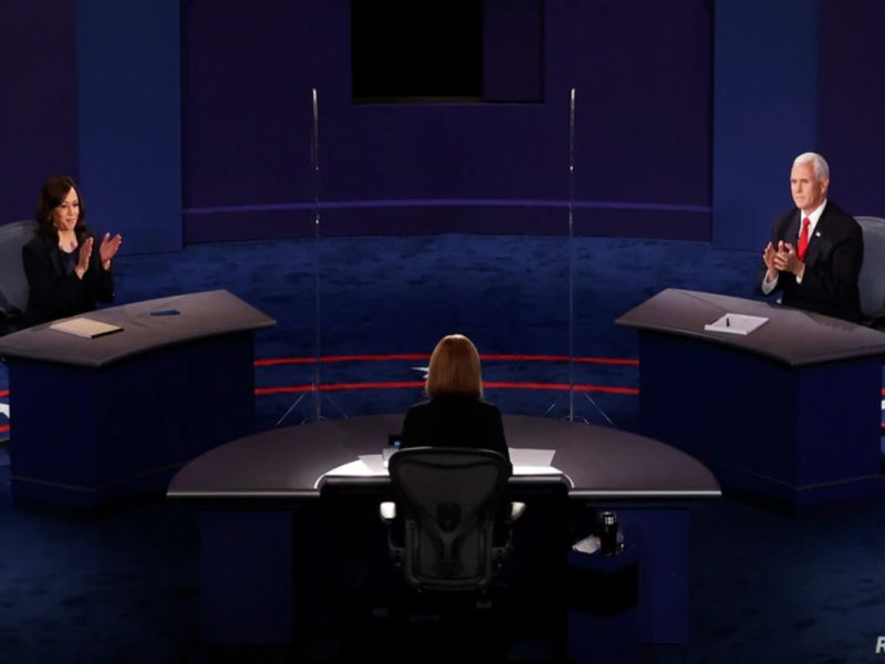 Harris y Pence se olvidan de los latinos en el debate