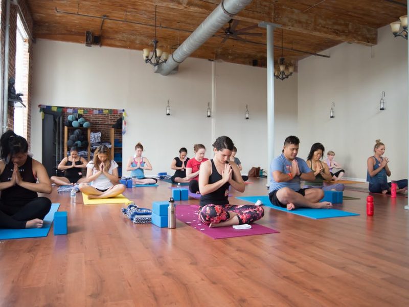 Namaste el saludo perfecto para esta pandemia