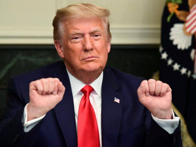 Donald Trump será el pri}mer ex presidente en enfrentar cargos penales en la historia de Estados Unidos. Foto: Voz de America