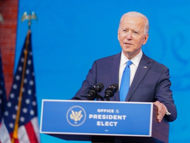 Joe Biden acusa a Donald Trump de bloquear el traspaso de poder en EEUU
