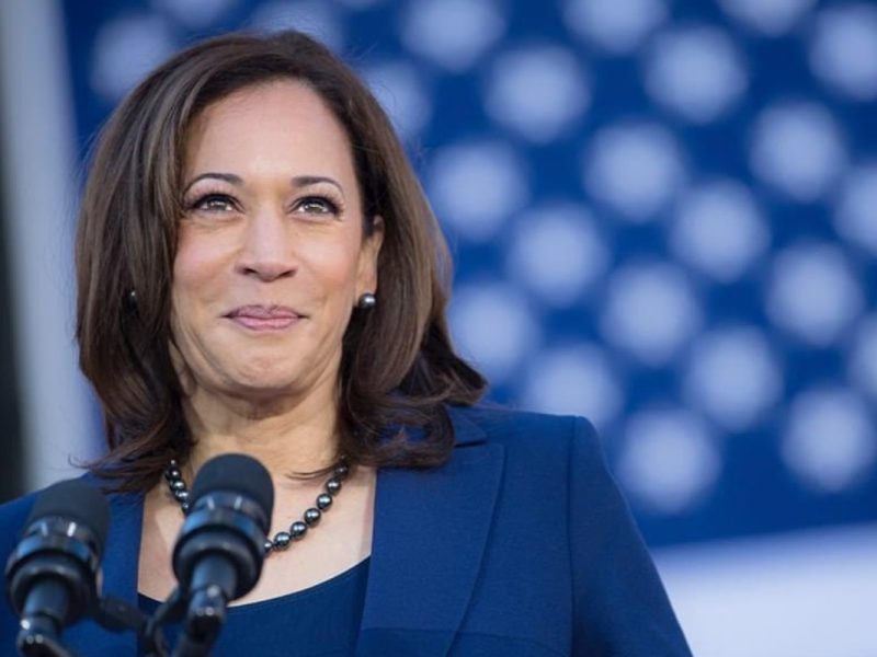 Kamala Harris habla de reforma migratoria; asegura que migrantes tendrán acceso a la vacuna