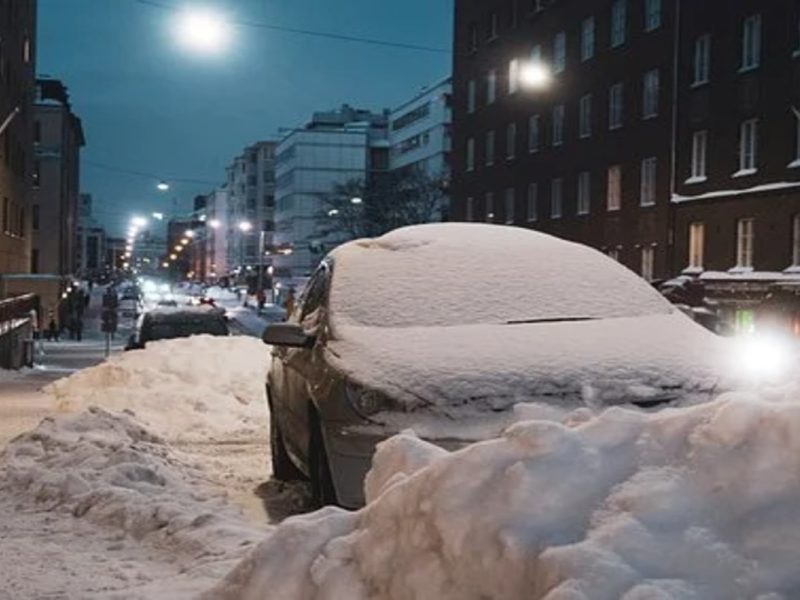 Tormenta invernal deja sin electricidad al noreste de USA