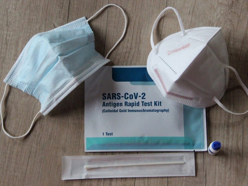 ¿Quiénes pueden evitar realizarse una prueba de Covid-19 si piensan viajar a USA?