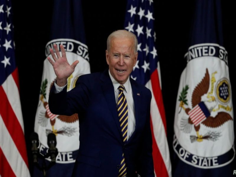 Administración Biden permite de nuevo visados de trabajo y de residencia