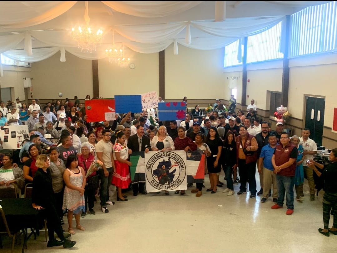 Hidalguenses en California, club El Apapacho. | Foto: Cortesía .