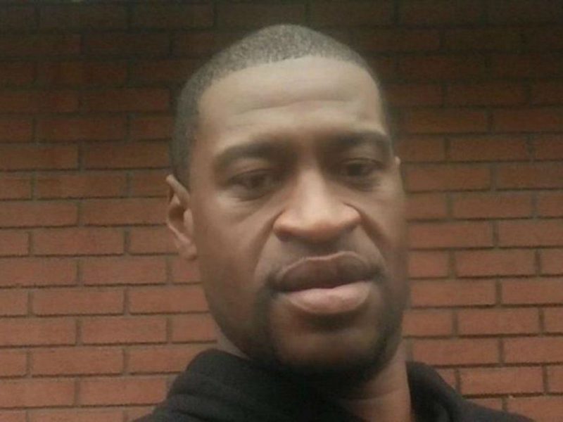 Iniciará juicio contra expolicía por la muerte de George Floyd